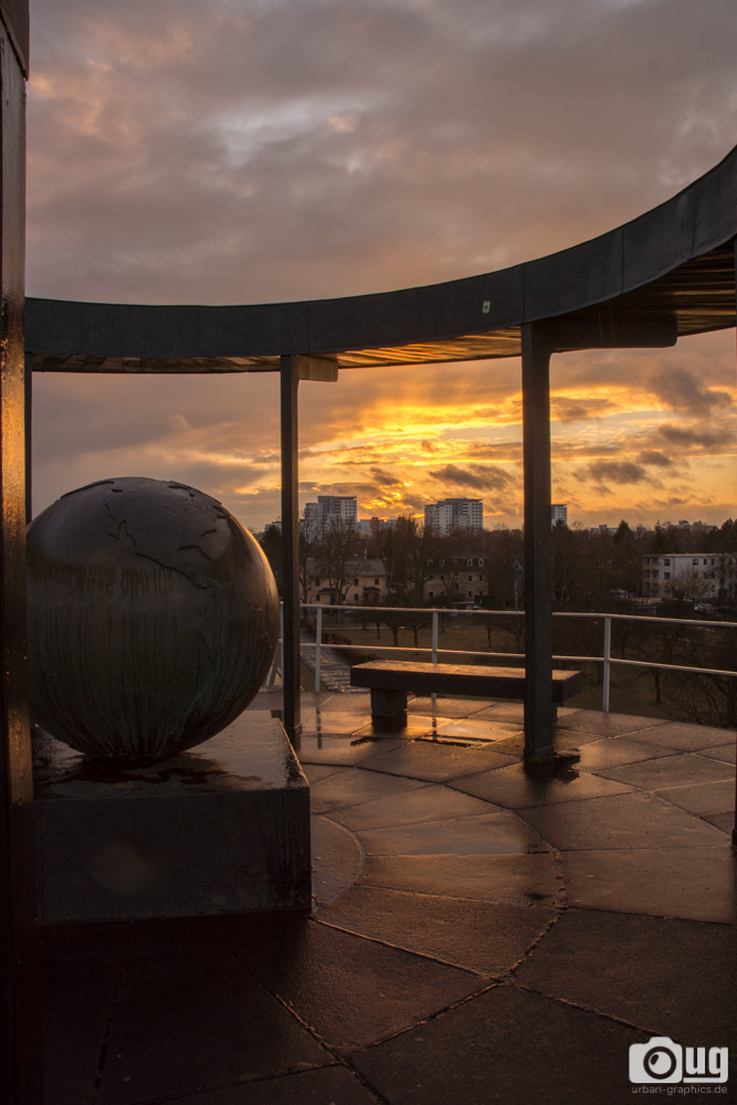 Sonnenuntergang im Lilienthalpark Urban Graphics